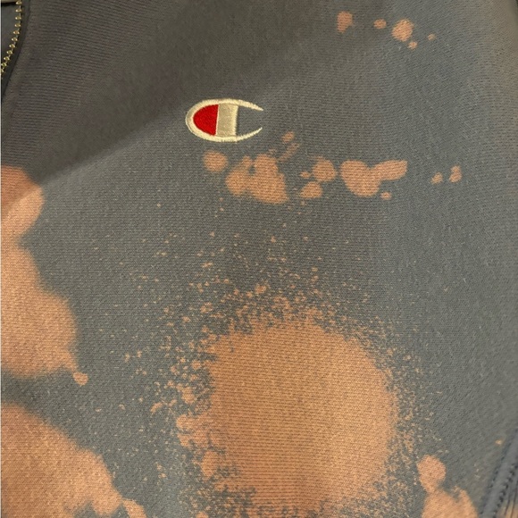 Champion Tie Dyed Cropped 1/4 Zip Sweatshirt. Size M. Excellent Condition. - Picture 5 of 5